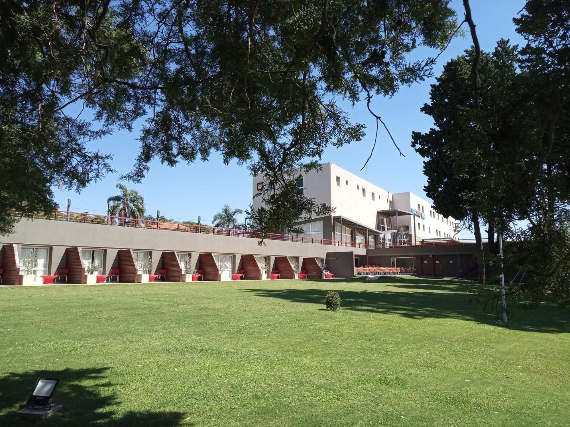 Amerian Villa Del Dique Buitenkant foto